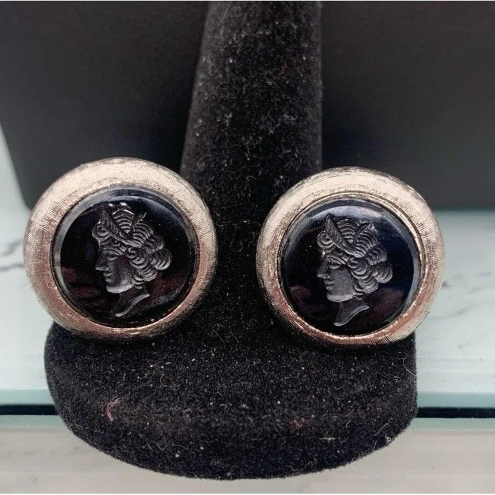 Vintage Swank Silver Tone & Black Carved Roman Cameo Cufflinks Signed